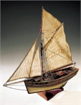 LE CAMARET FISHING BOAT 52cm